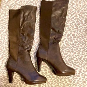 NWOT Rampage Konquer Stretch Boots
